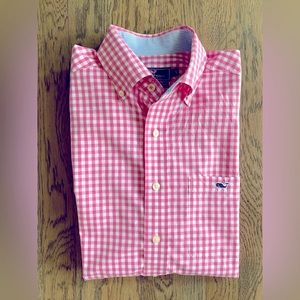 VINYARD VINES | Men’s button down size Small. Excellent condition.